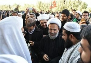 حضور زایران اهل سنت در راهپیمایی به سمت کربلای معلی