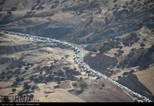 ترافیک منتهی به مهران سنگین است