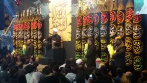 هنگام خواندن نماز خود را بیشتر در محضر خدا بدانید