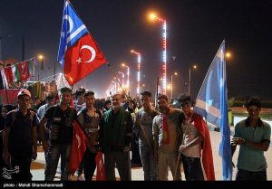 حضور زوار کشورهای مختلف در راهپیمایی اربعین تصویر: مهدی شامحمدی